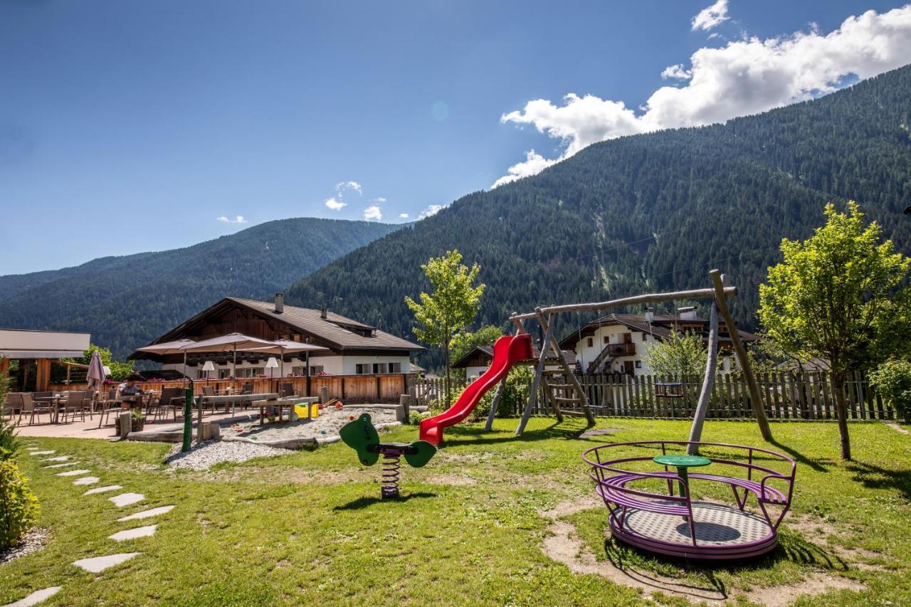 Familienhotel Viktoria Ultimo Εξωτερικό φωτογραφία